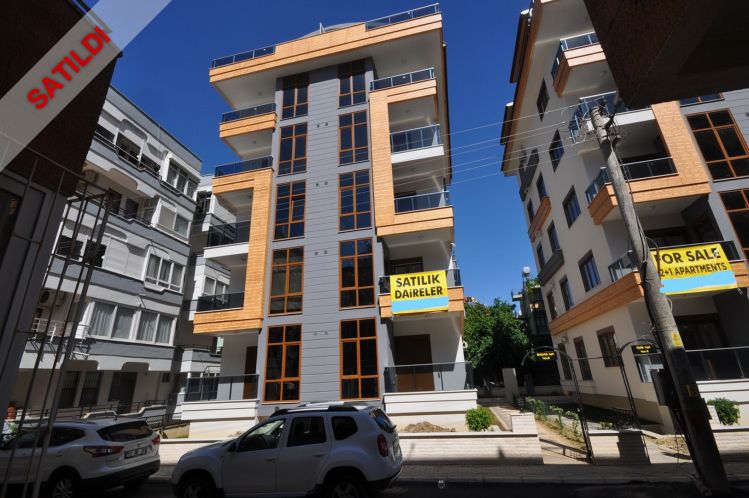 For sale flats Başak Sitesi 7- 8 