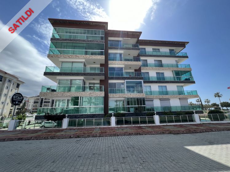 FOR SALE TWO-BEDROOMS APARTMENT ON THE FIRST LINE OF THE SEA