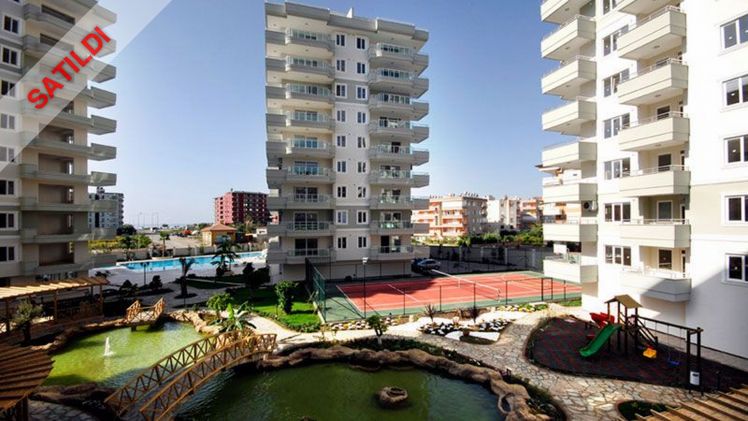 2+1 APARTMENT WITH ALL AMENITIES, FURNISHED AND WHITE GOODS IN A LUXURY COMPLEX IS FOR SALE.