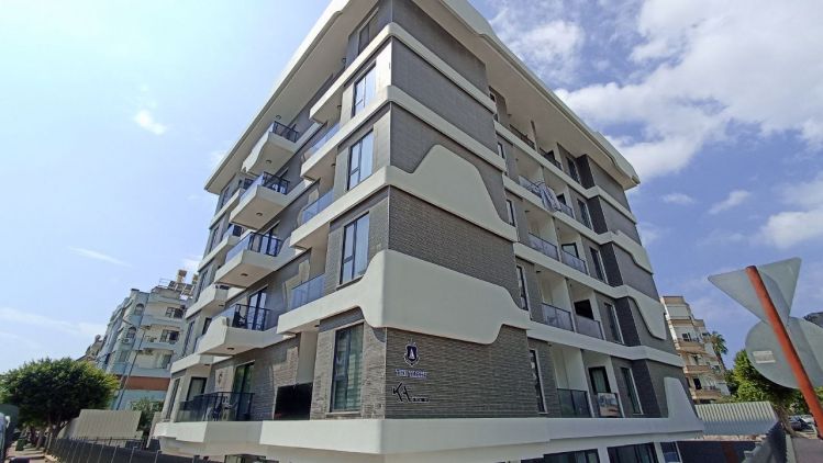 For sale 1+1 apartment in the tourist center of Alanya