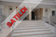 Denize yakın satılık 1+1 daire Alanya Oba