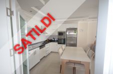 Denize yakın satılık 1+1 daire Alanya Oba