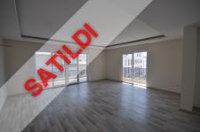 Satılık apartmanı Oba 1221