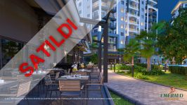 Emerald Paradise Residence