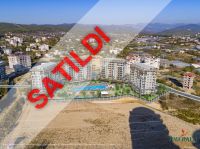 Emerald Paradise Residence