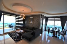 TOSMUR DA  SATILIK LÜKS MÜKKEMEL MANZARALI 3+1 PENTHOUSE