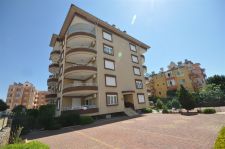 Oba / Alanya'da kiralık 2+1 lüks eşyalı daire