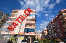 Alanya Mahmutlar'da muhteşem deniz manzaralı satılık eşyalı 2+1 daire.