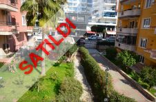 Alanya Mahmutlar'da muhteşem deniz manzaralı satılık eşyalı 2+1 daire.