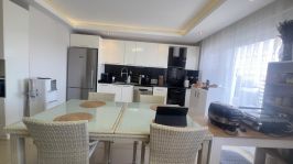 TAM ALTYAPILI BİR KOMPLEKS İÇİNDE SATILIK 3+1 PENTHOUSE